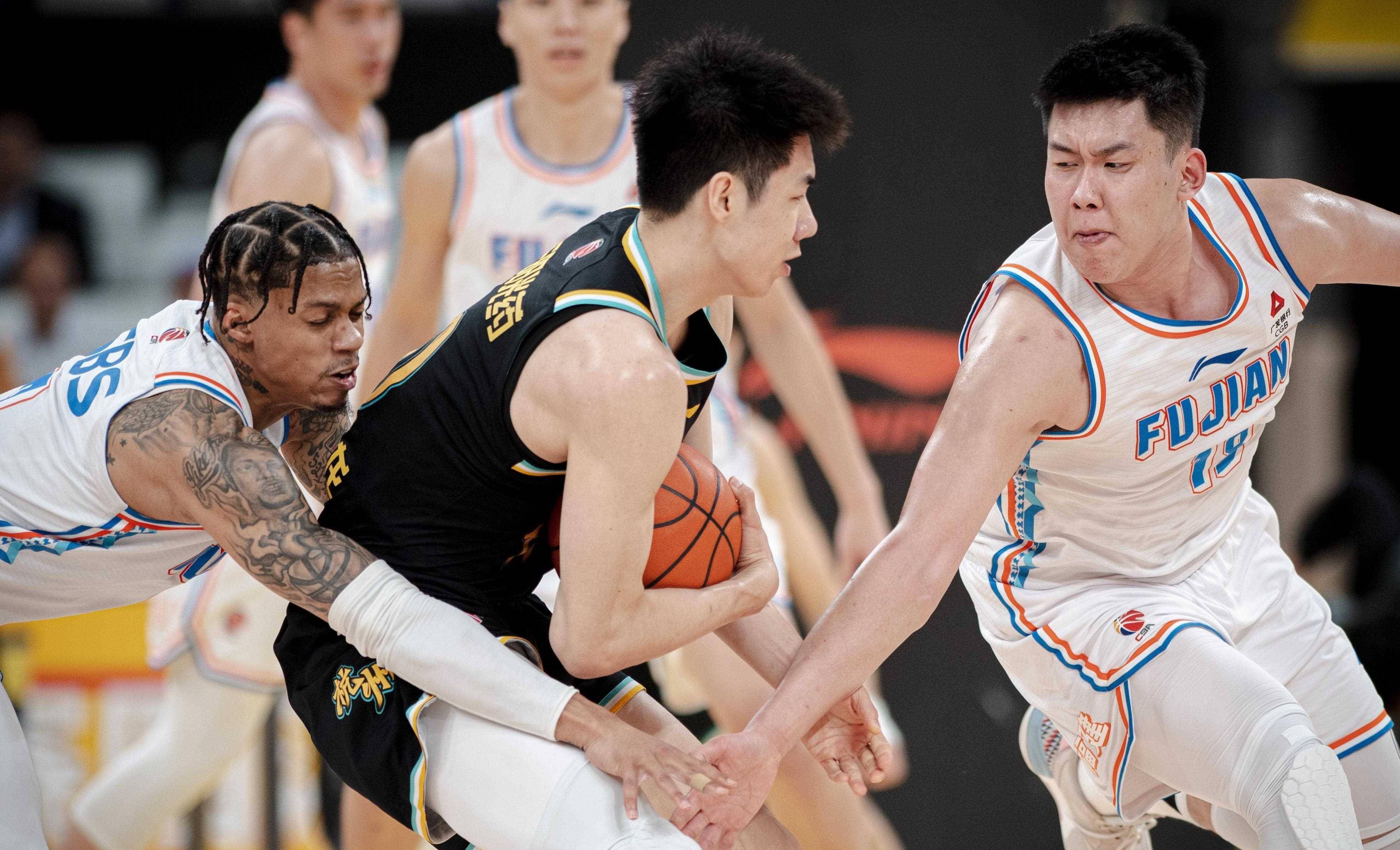 九游体育官网-重磅！广厦男篮战术微调备战足总杯浙江队围绕NBA季后赛外线爆发，集结日奥兰多魔术绝杀压哨(篮网vs魔术欧文60分全场回放免费)